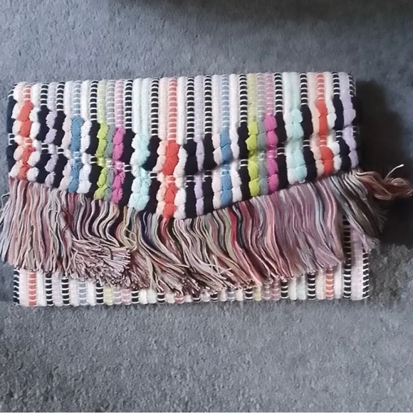 Stella & Dot Handbags - Stella & Dot Limited Edition woven clutch bag. Brand new..